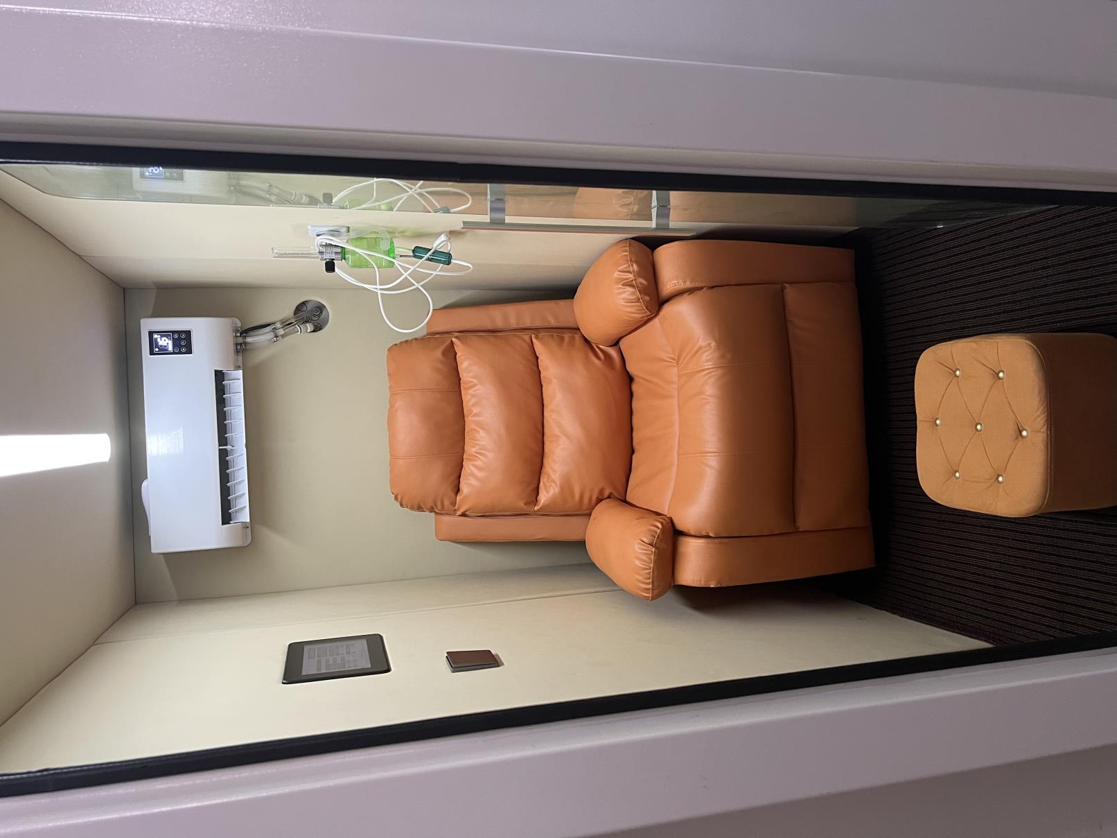 Wheelchair cabin